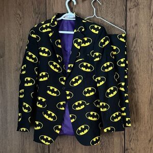 OppoSuits Black and Yellow Batman Suit